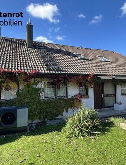 Wohnhaus mit Einliegerwohnung in idealer Wohnlage mit Garten und Ausblick - Böbingen (Rems)