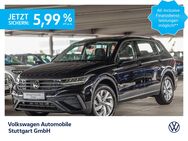 VW Tiguan, 2.0 TDI Allspace Life, Jahr 2023 - Stuttgart