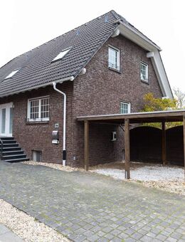 Attraktives Zweifamilienhaus in Niederkrüchten am Hariksee - hochwertig saniert und bezugsfertig - Niederkrüchten