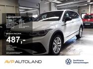 VW Tiguan, 2.0 TSI Allspace R-Line |, Jahr 2022 - Burghausen