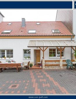 Vielseitiges Einfamilienhaus mit Studio, großem Garten und Doppelgarage - Recklinghausen