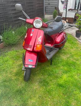Vespa Cosa 125/ Kultroller - Essen