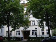 Schöne 2 Raum Wohnung mit Einbauküche und Balkon - Chemnitz