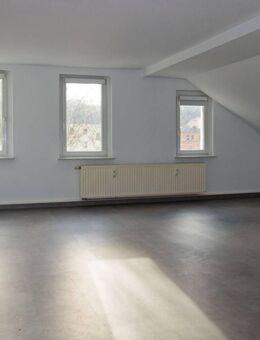 Großzügige Dreiraumwohnung in der Greizer Neustadt - Greiz