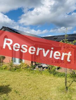 Nachhaltigkeit trifft Design - Moderner Bungalow mit Selbstversorgerpotenzial - Süderbrarup