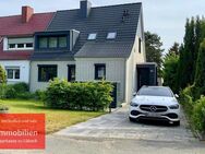 Sanierte Doppelhaushälfte auf wunderschönem Erbpachtgrundstück - Lübeck