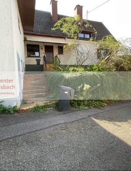 Freistehendes Einfamilienhaus mit einem großzügigen Garten ! - Gaggenau