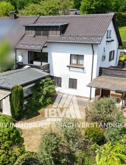 Bestlage am Mariahilfberg - Doppelhaushälfte mit 2 Wohnungen - Amberg