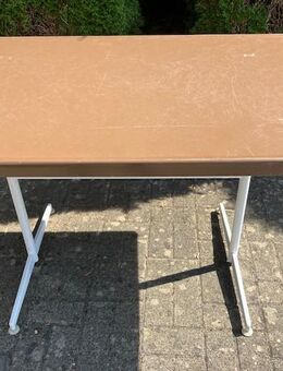 Verkaufe 6 Tische -ideal für Gastronomie. Freizeit-Garten- Feste - Laupheim Zentrum