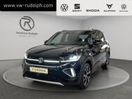 VW T-Cross, 1.0 TSI R-Line, Jahr 2022 - Oelsnitz (Erzgebirge)