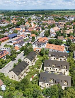 Helle 4-Zimmer-Dachgeschosswohnung mit Dachterrasse - Aschheim