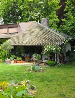 Uneinsehbar - Reihenendhaus auf traumhaftem Grundstück - Grünwald