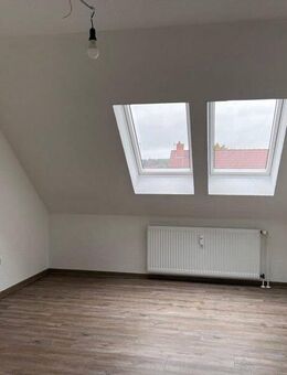 2-Zimmer-Wohnung im DG mit Balkon! - Osnabrück