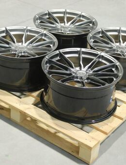 Japan Racing JR37 19x9,5 ET45 Felgenset SET-JR#441 - Neuhaus (Inn)