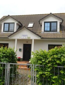 Sonniges Haus mit Einliegerwohnung im Grünen & dicht am Greifswalder Bodden - Loissin