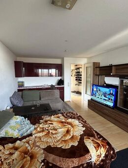 Provisionsfrei: Charmante 2-Zimmer-Wohnung mit Stellplätzen in Toplage von Erding-Klettham - Erding