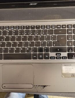 Laptop Acer E1-771 - Essen