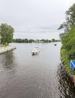 Wasserliebhaber aufgepasst - diese Neubauwohnung mit Wasserblick erwartet Sie + EBK und Balkon - Berlin