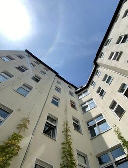 Top gepflegte, vermietete 1-Zimmer-Altbauwohnung in Berlin-Kreuzberg Gräfekiez - Berlin