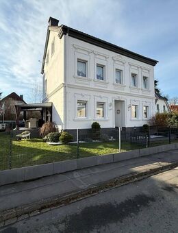 NEU: Stilvoll saniertes Einfamilienhaus mit viel Platz & einem tollen Garten in Menden zu verkaufen! - Menden (Sauerland)