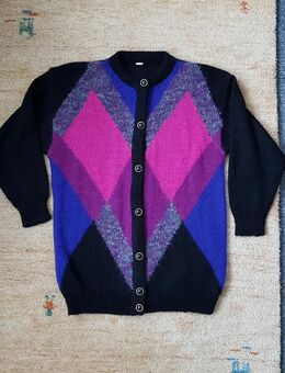 Strickjacke Gr. 40. Mit Mohair - Kassel