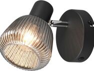 TRIO Leuchten Deckenstrahler TARIFA, Spot 1-flammig, Deckenspot oder Wandspot, exkl 1xE14 max 10W, Leuchtmittel wechselbar, warmweiß - kaltweiß, E14 Spot mit Glasschirm in Riffeloptik Lichteffekte, Ø 10cm Höhe 17 cm
