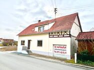 sofort bezugsfähiges 7 Zimmer EFH, 144qm Wfl. + viel Stauraum, geschützte Terrasse, Stellplätze, kleine Garage, extra Gartengrundstück, provisionsfrei - Litzendorf