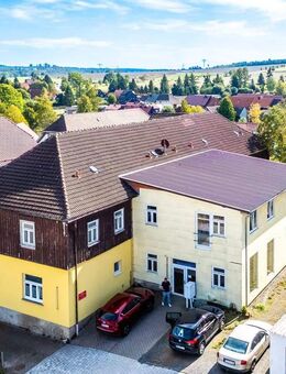 Ehemaliges Schulgebäude mit Geschichte - zehn barrierefreie Wohnungen und attraktivem Entwicklungspotenzial - Oberharz am Brocken