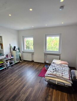 Terrasse mit Garten inklusive - Praktische 3-Zimmerwohnung in Roßtal - Roßtal