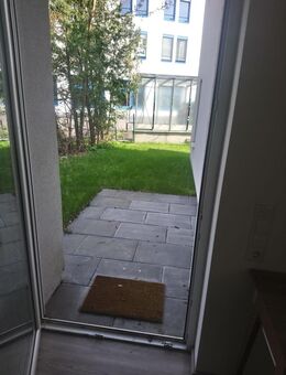 +++Schönes modernes voll möbliertes Apartment mit kleiner Terrasse ab sofort zu vermieten+++ - Leipzig