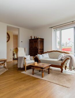 Exklusives Einfamilienhaus mit Einliegerwohnung - TOP Lage - Klasse A! PV-Anlage und Speicher! - Neusäß