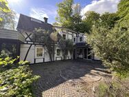 Nümbrecht freistehendes Fachwerk-/Steinhaus mit Einliegerwohnung in herrlicher Waldrandlage - Nümbrecht