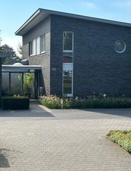 Exklusives Wohnen im modernen Architektenhaus in Uelsen - Waterfall - Uelsen