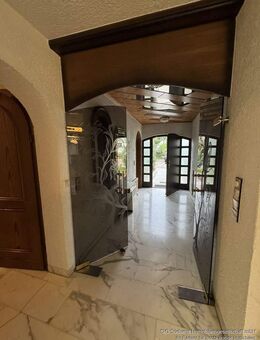 Ansprechendes Einfamilienhaus in idyllisch gelegenes Wohnobjekt in Bretten - Wanne zum Top Preis - Bretten