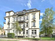 Leerstehende 2-Zimmer-Hochparterrewohnung mit Balkon und Stellplatz im schönen Striesen - Dresden