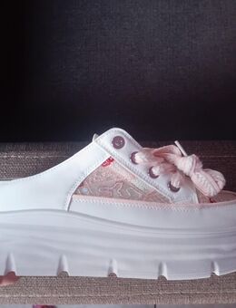 Moderne schlupfsneakers in weiss-rosa, Grlsse 42 - Fürth