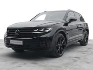 VW Touareg, 3.0 R IQ LIGHT, Jahr 2024 - Hannover