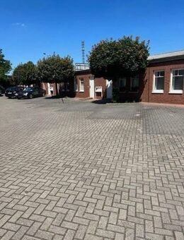 schöne 2-Raum Wohnung im Erdgeschoss/ barrierefrei - Staßfurt