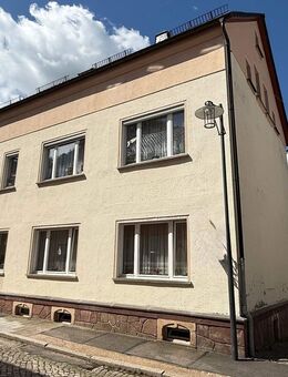 Mehrfamilienhaus mit Ausbaupotenzial - Lichtenstein (Sachsen)