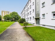 Lichtdurchflutete 2-Zi.-DG-Wohnung mit großer Loggia und Tageslichtbad in zentrumsnaher Wohnlage - Nürnberg