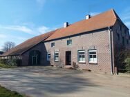 Großzügiger Gulfhof mit Haupthaus und weiterem Wohngebäude, Scheune und großem Grundstück in Zetel-Driefel - Zetel