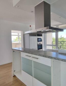 Exklusive Penthouse Eigentumswohnung in Königstein/Ts, 158m² WFL,2 Bäder,GäWC,6 Zi,42m² Dachterrasse,offene Wohnbereiche,Fernblick - Königstein (Taunus)