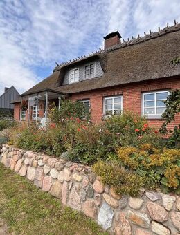 Traumhafte Reetkate mit wunderschönem Garten - Twedt