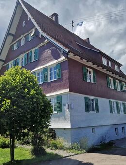 Platz in Hülle und Fülle wie im eigenen Haus 6-Zimmer-ETW mit zwei Balkonen + Traumgarten - Weiler-Simmerberg