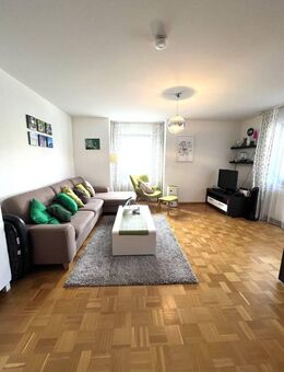 Großzügige 3-Zi.-Maisonettewohnung mit zwei Balkonen & Tiefgaragenstellplatz in Heidingsfeld - Würzburg