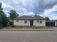 großes Einfamilienhaus mit ELW in Baunatal-Altenritte - Baunatal