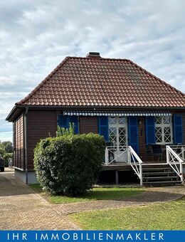 Wohnen am Wasser: Charmantes 3,5-Zimmer-Einfamilienhaus mit Kamin, möbliert, bezugsfertig mit direktem Wasserzugang am Löbitzsee - Osternienburger Land