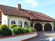 BERK Immobilien - Sehr gepflegtes Zweifamilienhaus mit Einliegerwohnung - viele Möglichkeiten unter einem Dach in Miltenberg - Miltenberg