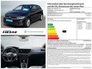 VW Polo, 1.0 TSI Style IQ Drive, Jahr 2024 - Sottrum