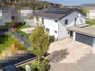 Großzügiges Einfamilienhaus mit Doppelgarage in Boms - Modernem Wohnen und idyllischer Lage - Boms